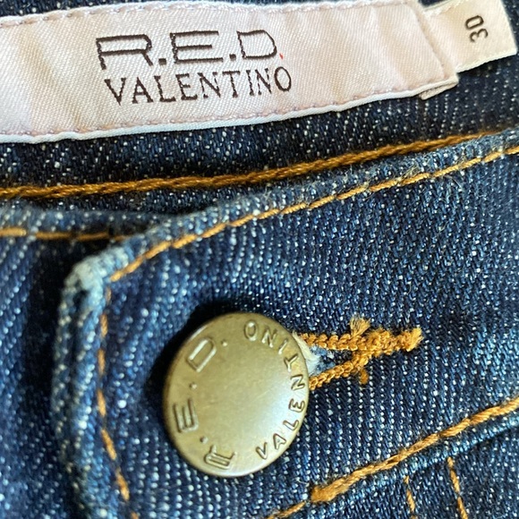 Red Valentino Crystal Encrusted V Logo Signature Jeans Never Used - Picture 15 of 16